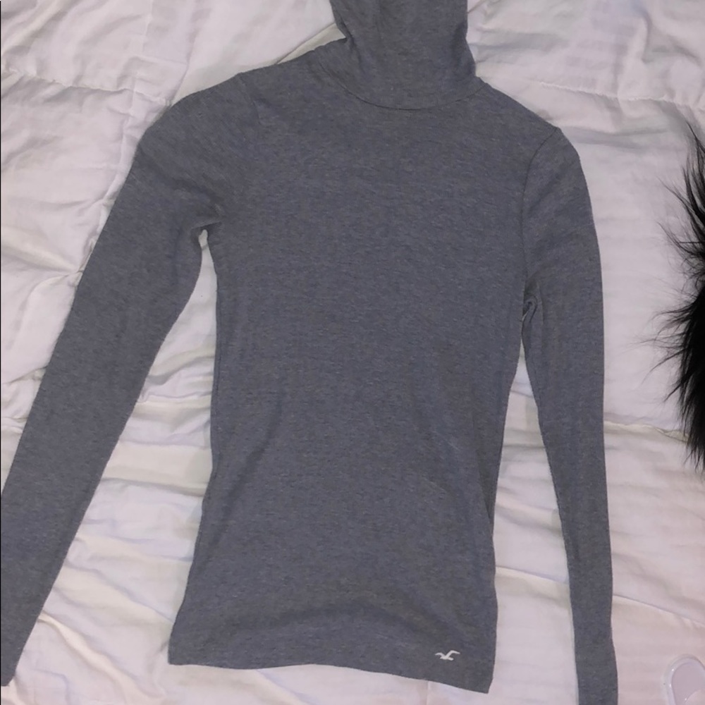 Long sleeve turtle neck